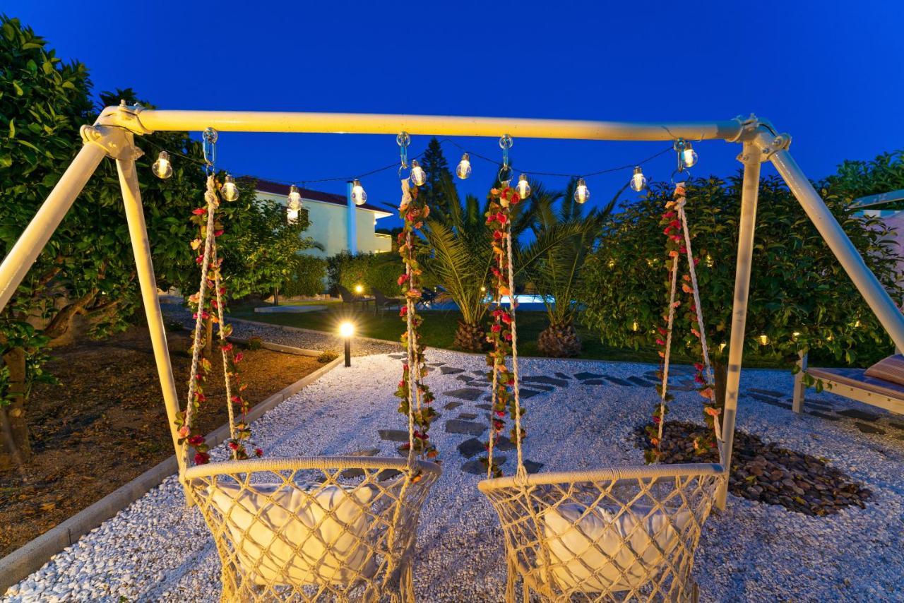 Villa Iasama Asgourou Exterior photo